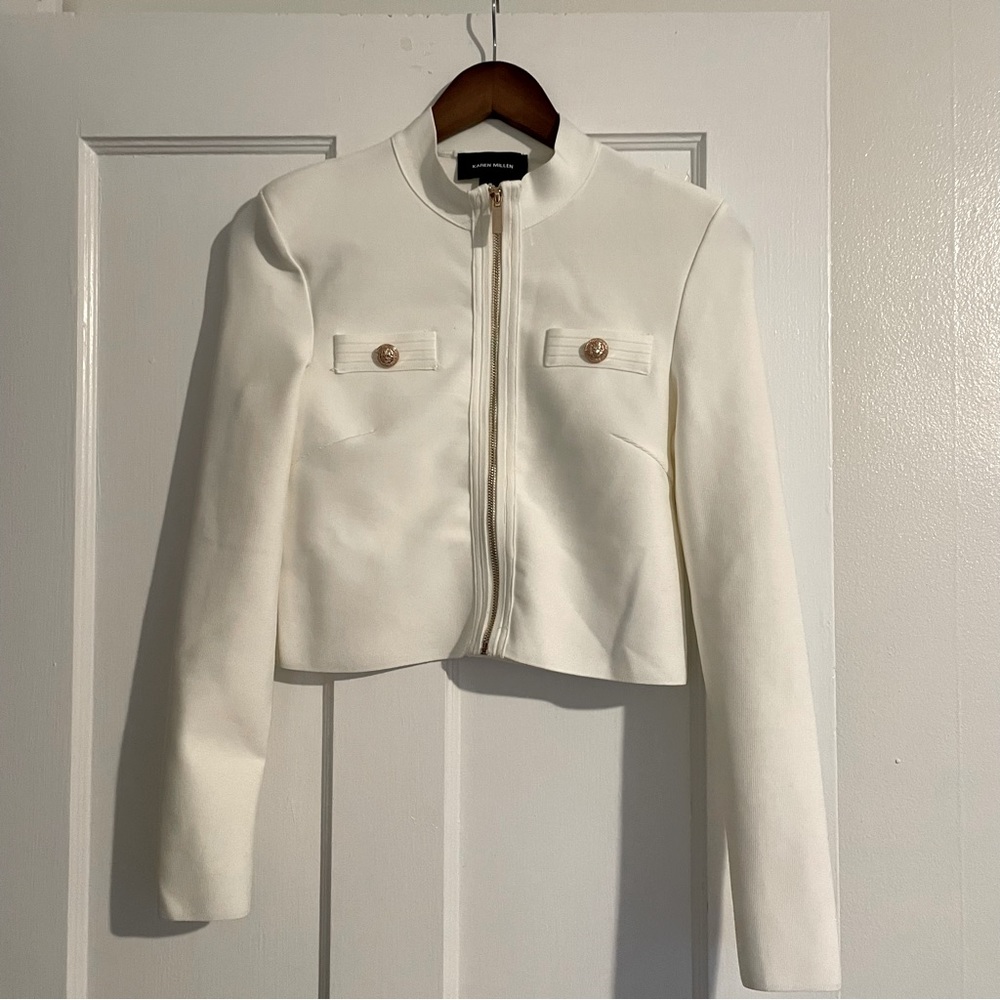 Elegant White Cropped Jacket